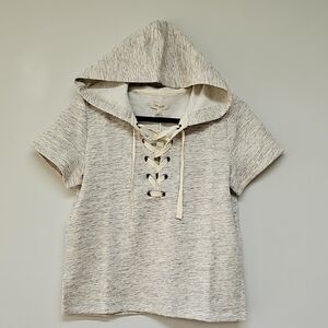 Mile(s) Madewell Lace Front, Short Sleeve Hoodie, Heather Cream Gray, Sz M, NEW
